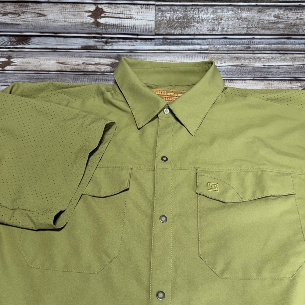 5.11 Tactical Shirt Mens XL Green Short Sleeve Perforated Vented Button Up